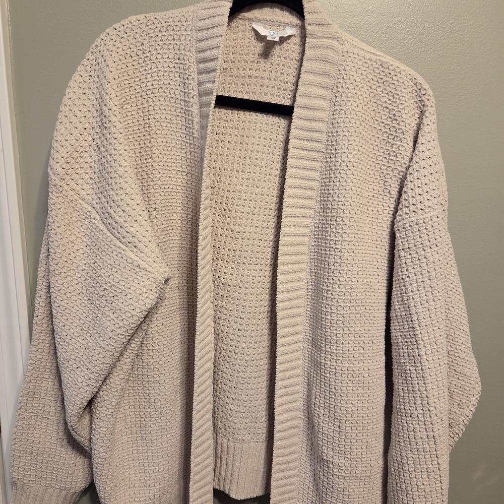 Time and Tru Women's Beige Cardigan Sweater